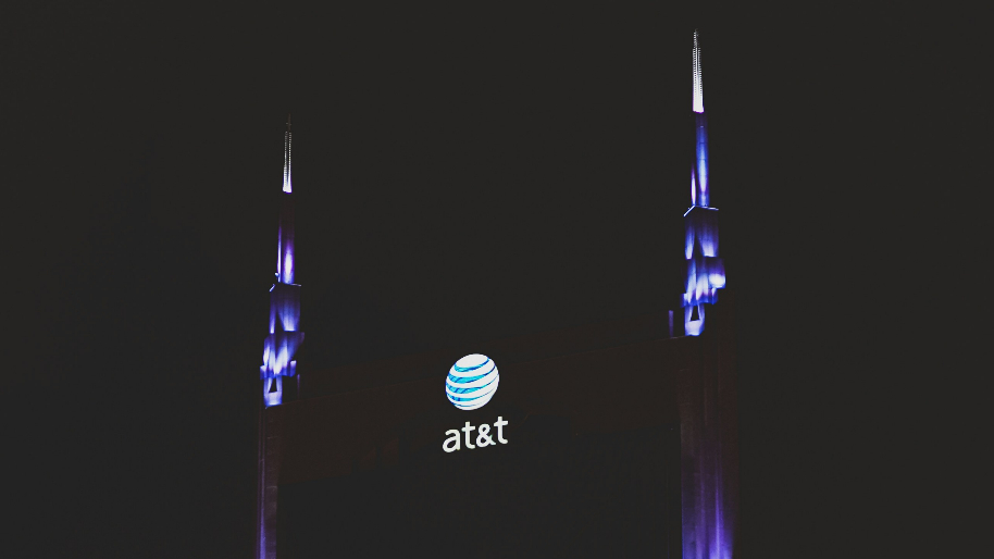 This Historic Telecom Company Continues To Be a Safe Investment