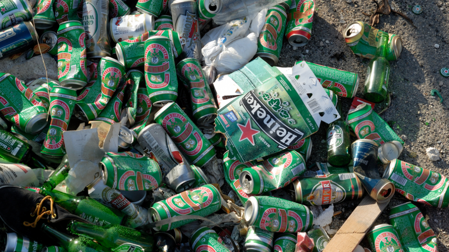 Heineken Blames Weather for Flat Beer Sales After Bill Gates Dropped $1 Billion On The Stock