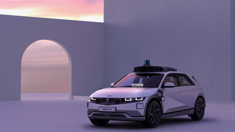 Waymo Adds Another Automaker(Up 50%) To Their Robotaxi Fleet Right Before Elon’s Big Day