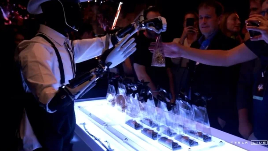 Elon’s EDM Party Flops on Wall Street