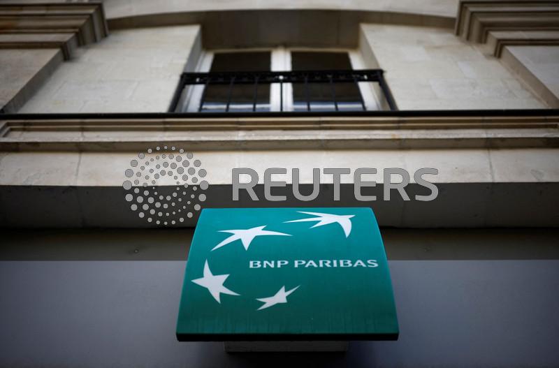 BNP lays off a dozen China dealmakers amid fee plunge