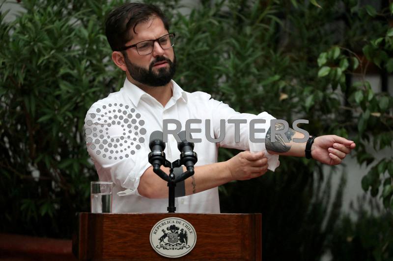 Chilean prosecutors probe sexual harassment complaint against president