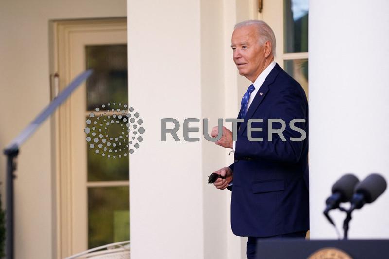 Exclusive-Biden readies $725 million arms aid package for Ukraine, sources say