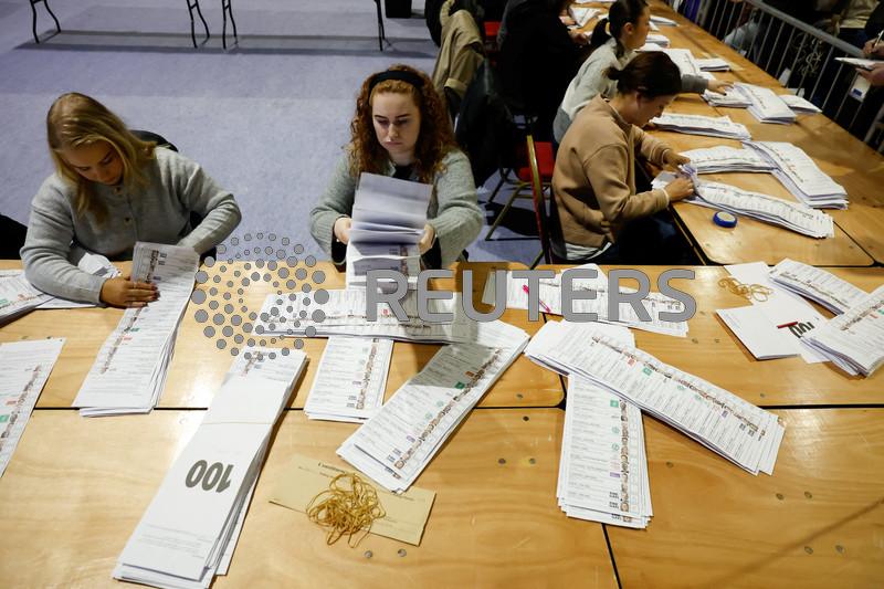 Irish centre-right parties close in on re-election but likely need a new partner