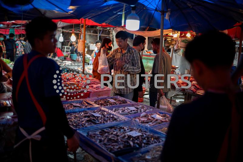 Thai November headline inflation misses forecast, below central bank target