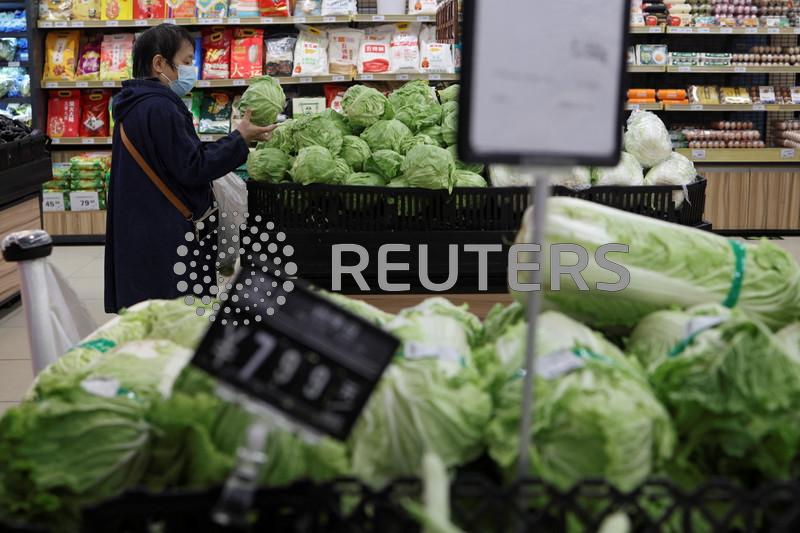 China to ramp up fiscal support for consumption next year