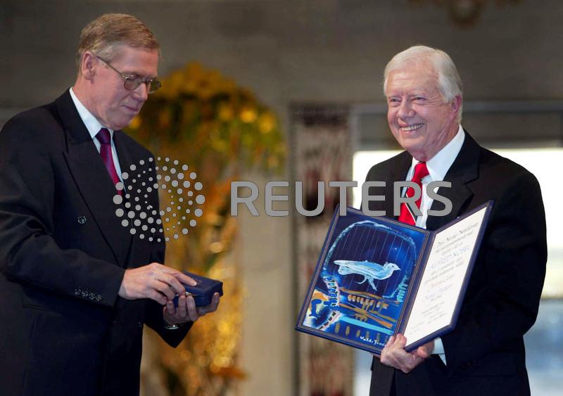 Jimmy Carter worked tirelessly for peace and democracy, Nobel committee says