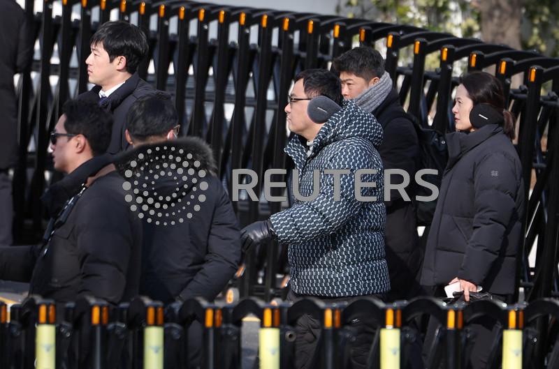 South Korean presidential guards prevent arrest of impeached Yoon after tense stand-off