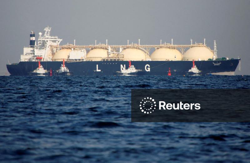 Egypt in talks to buy 40-60 LNG cargoes amid energy crunch, sources say