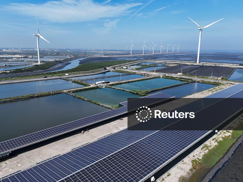 Global energy investment set to hit record $3.3 trillion in 2025, IEA says