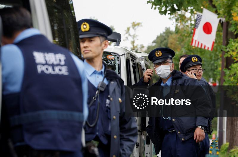 Trump heads to Tokyo for trade, security talks before Xi summit