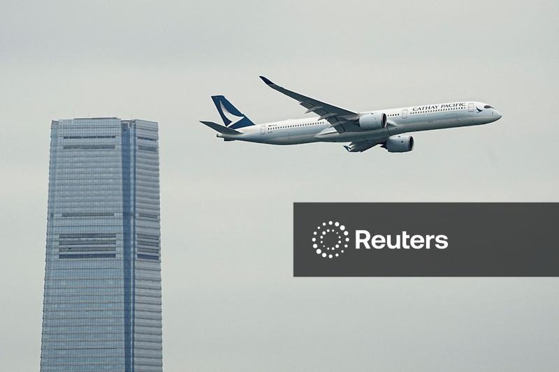 Qatar Airways sells entire Cathay Pacific stake for $897 million