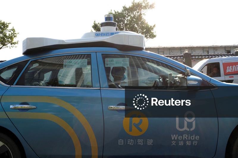 Chinese autonomous driving firms Pony Ai and WeRide slide in Hong Kong trading debut