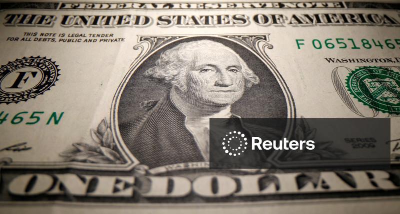 Dollar takes a breather, sterling waits on BoE