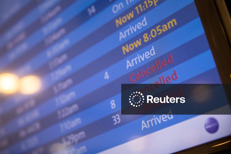 Fewer trips, tighter wallets: Holiday travel demand cools across the board, report shows