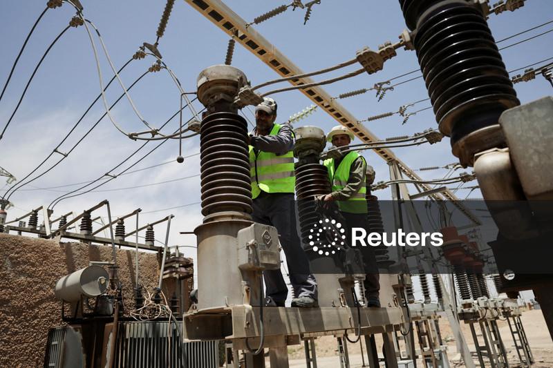 Exclusive-GE Vernova, Siemens Energy in talks to supply gas turbines for Syria reconstruction, sources say
