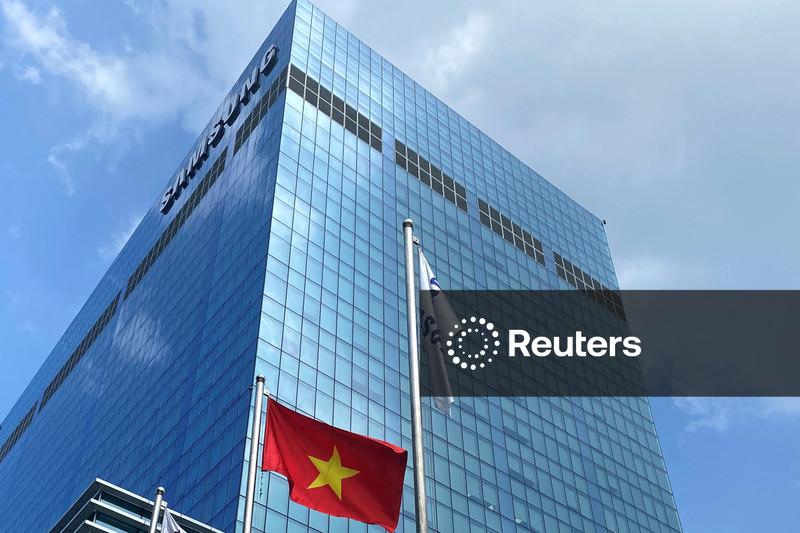 Vietnam's plan to ease high-tech subsidies worries South Korean investors 