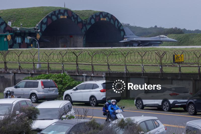 US approves potential $330 million arms sale to Taiwan, first under Trump