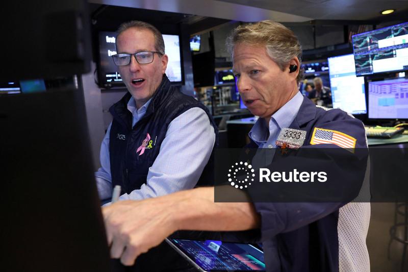 Morning Bid: Markets tumble as Fed cut hangs in the balance