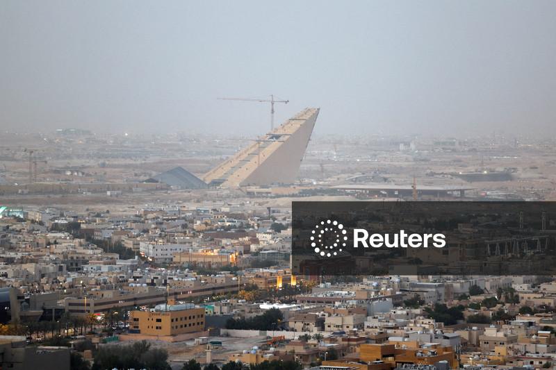 Saudi Arabia scales back salary premiums for foreign talent, recruiters say