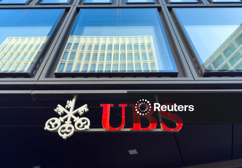 Exclusive-Swiss government set to water down part of UBS capital rules, sources say