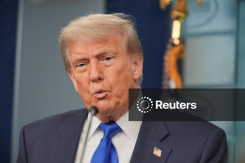 Trump signs order to create food supply chain task forces to protect competition