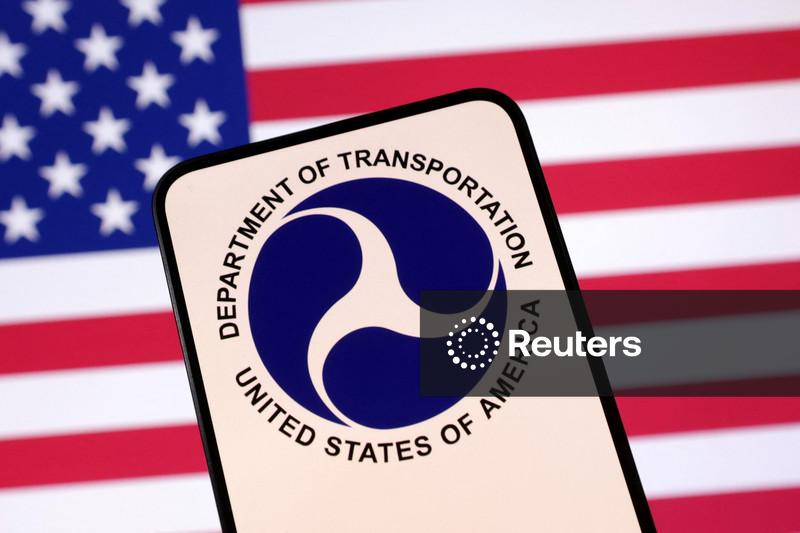 US threatens to pull highway funds from New York state over non-citizen truck driver licenses