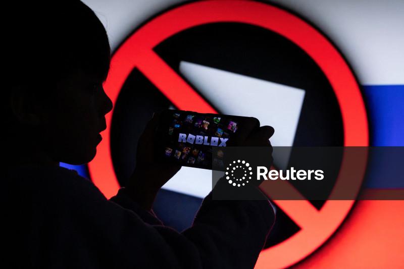 Russian ban on Roblox gaming platform sparks rare protest
