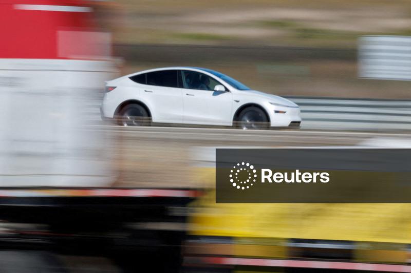 California regulator puts Tesla sales suspension order on hold