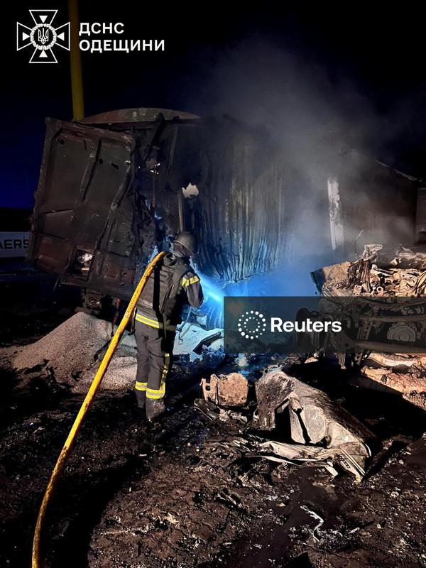 Russia hits ports, bridge in escalating strikes on Ukraine's Odesa region