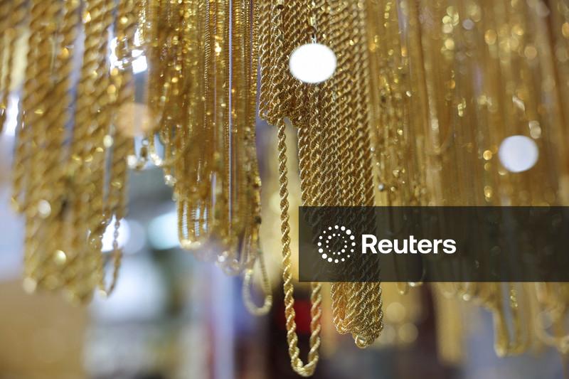 Markets in 2025: Gold, goldilocks and the dollar bears