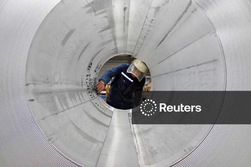 China's industrial profits tumble at fastest pace in over a year