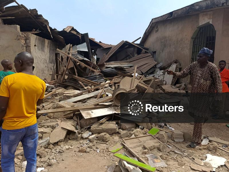 U.S.-backed airstrikes in Nigeria hit two ISIS-linked camps, government says