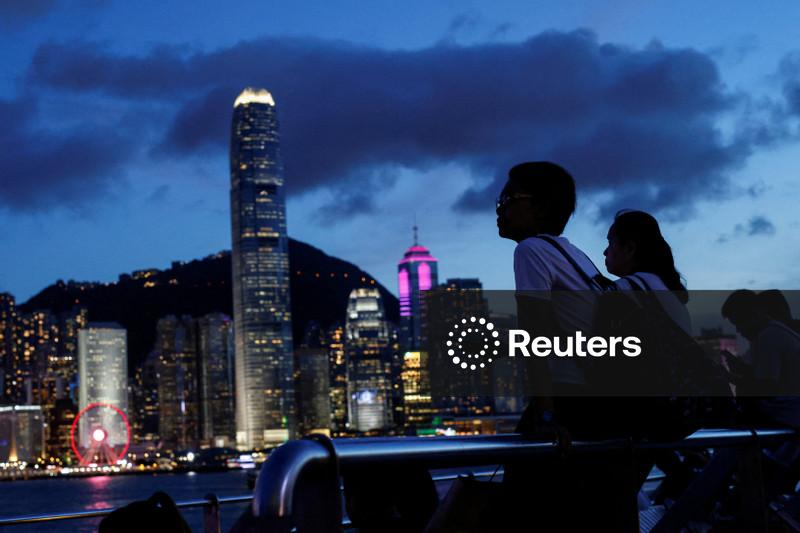 Hong Kong expects 3.2% growth this year, seeks to maintain momentum