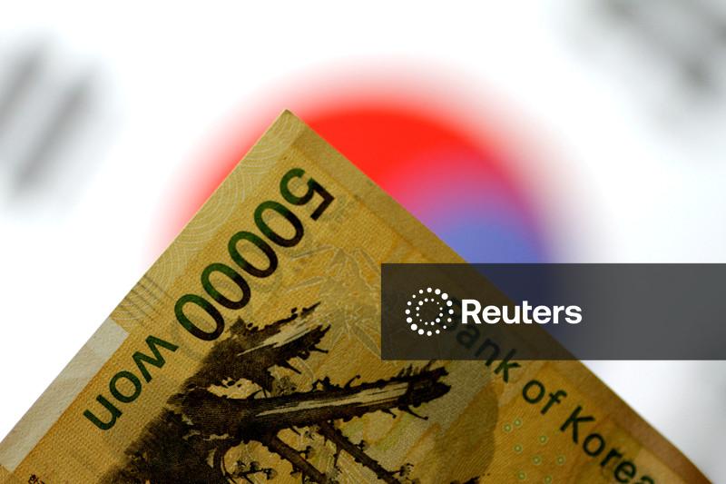 BOK's Rhee says recent dollar-won levels do not reflect economic fundamentals