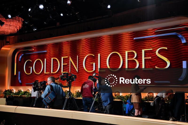 Hollywood stars battle for trophies at Sunday's Golden Globes