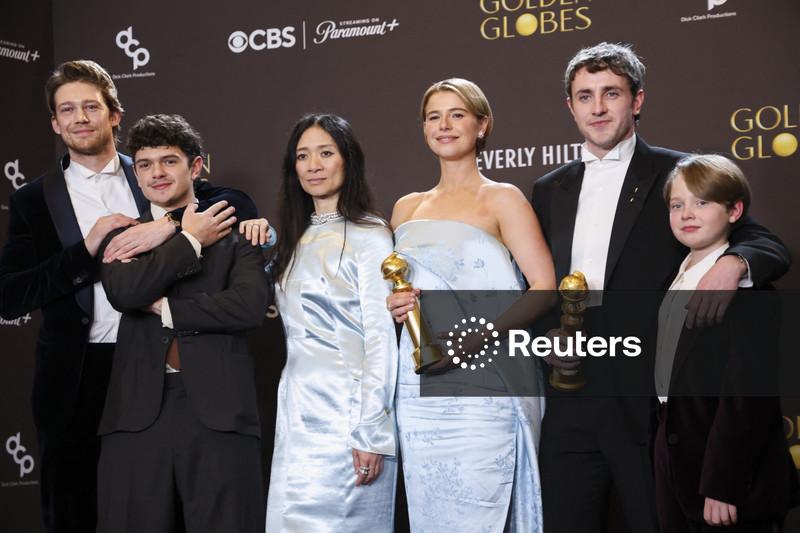 'One Battle,' 'Hamnet' claim top trophies at Hollywood's Golden Globes ceremony