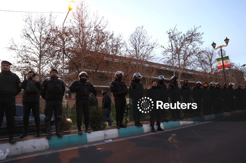 Death toll in Iran protests over 3,000, rights group says