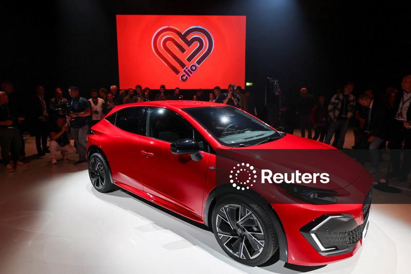 Renault 2025 volumes up 3% as Clio, Sandero boost sales