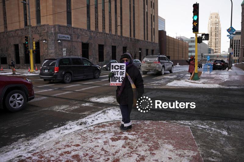 Thousands protest against Trump immigration policies