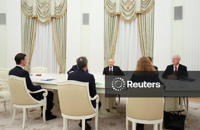 Putin to discuss Ukraine peace with U.S. envoys after Trump says a deal is reasonably close