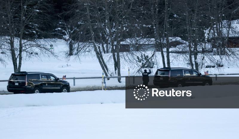 Trump gets new Cadillac ride ahead of Air Force One plane on the way