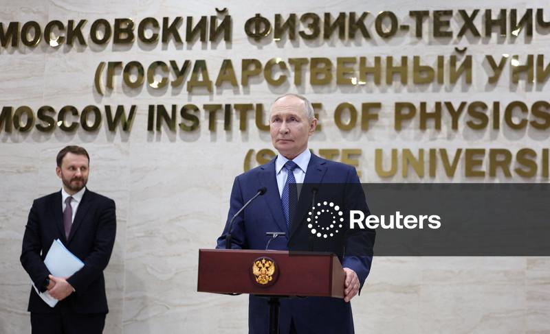 Ukraine's foreign minister says Putin 'cynically' attacked during Abu Dhabi talks