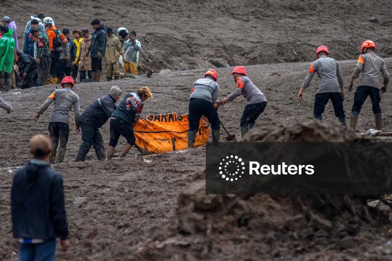 Indonesia resumes search for 80 after landslide kills 10 in West Java