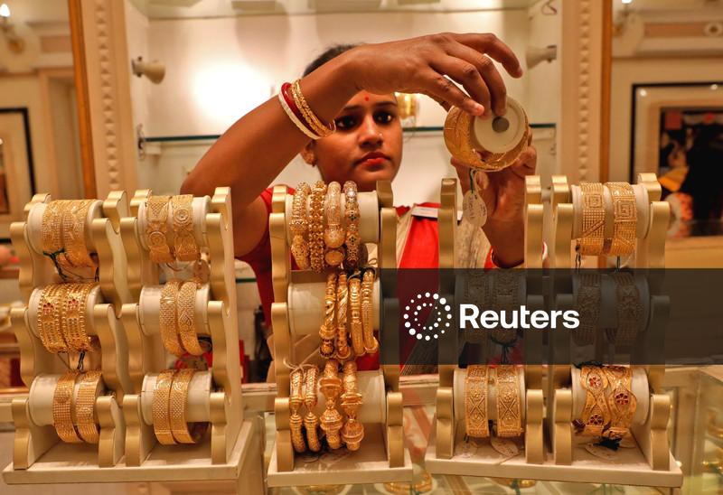 Gold has more room to run as geopolitics, cenbank buying fuel gains, analysts say
