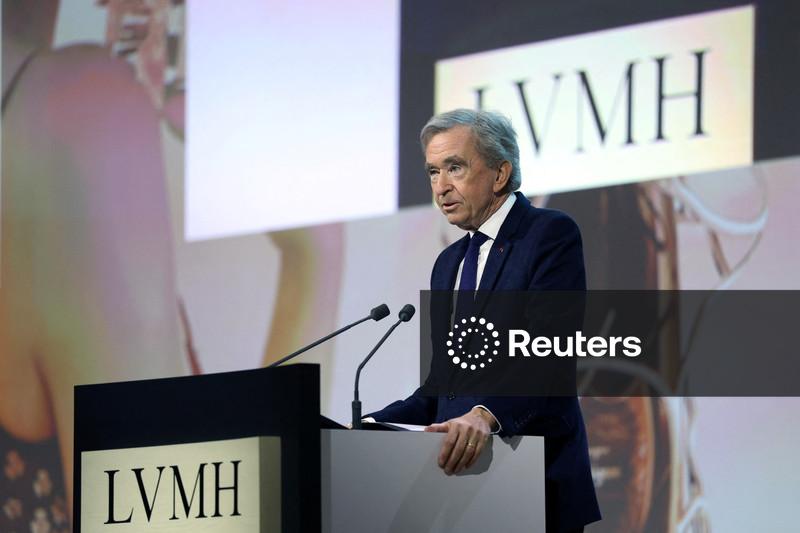 Exclusive-LVMH investors demand clarity on Bernard Arnault succession plan