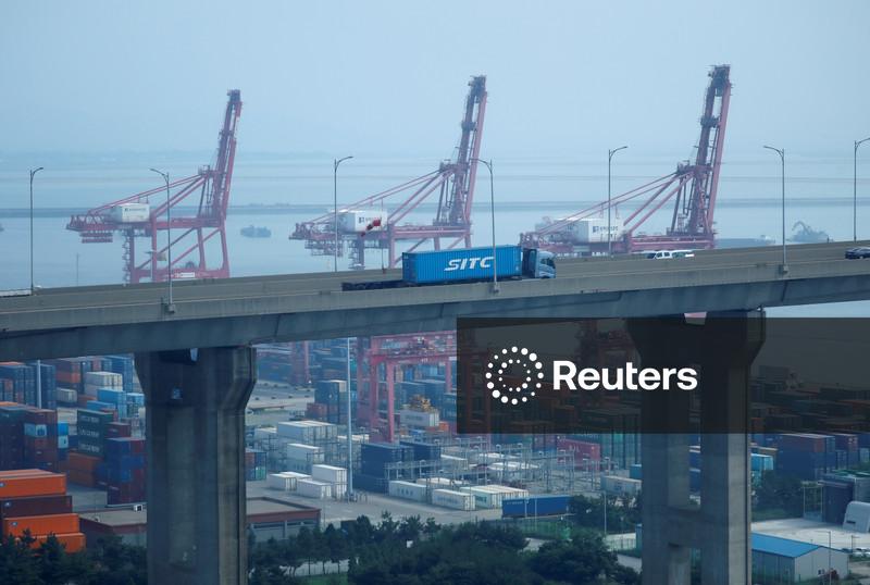 South Korea exports set for fastest rise in over 4 years amid AI boom: Reuters poll