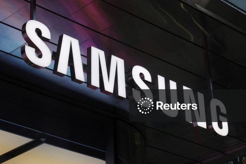 Samsung sees acute chip shortage persisting, warns of mobiles headwind after profit triples