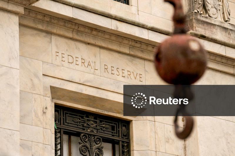 Trump to announce Fed chair pick Friday after meeting Warsh