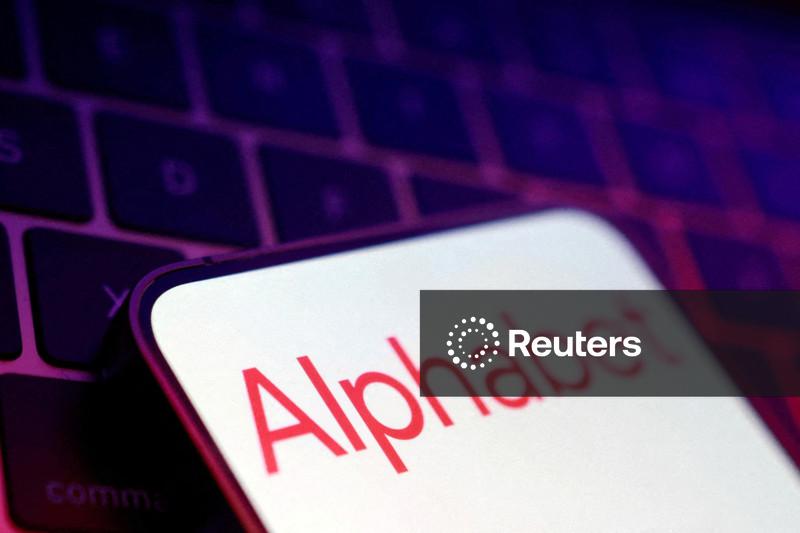 Morning Bid: Skittish investors haunted by tech sell-off